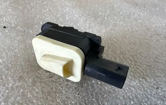 Porsche Cayenne (92A) Airbag deployment crash/impact sensor 7P0959354 71031595