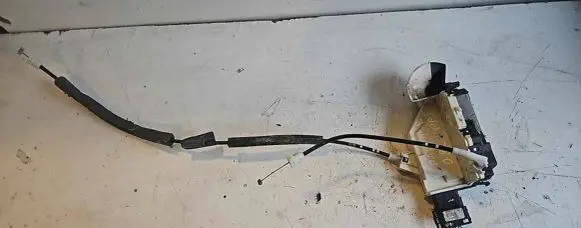 Peugeot Partner Front door lock PSA828406 3182A0755K4 A01852