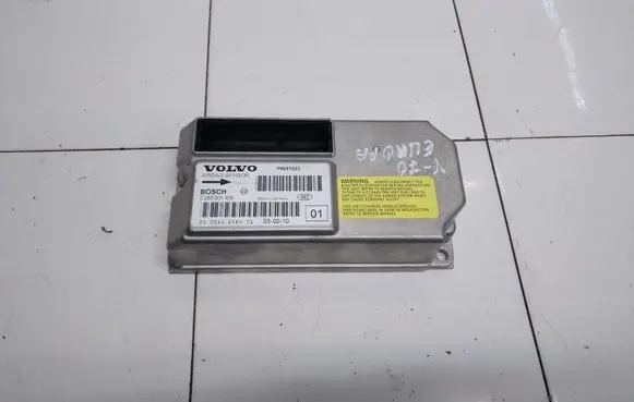 Volvo V70 Airbag control unit/module 0285001456 P8651523