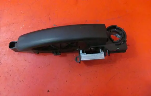 Renault Master III Front door exterior handle/bracket 806070377R