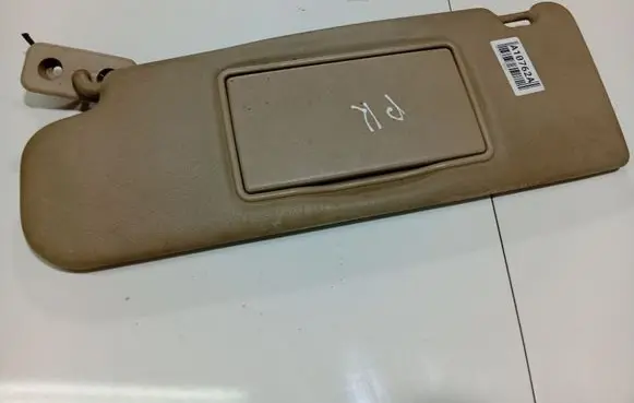 Sun visor