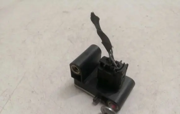 BMW 1 E81 E87 Airbag deployment crash/impact sensor 6911003 0285003900 241009
