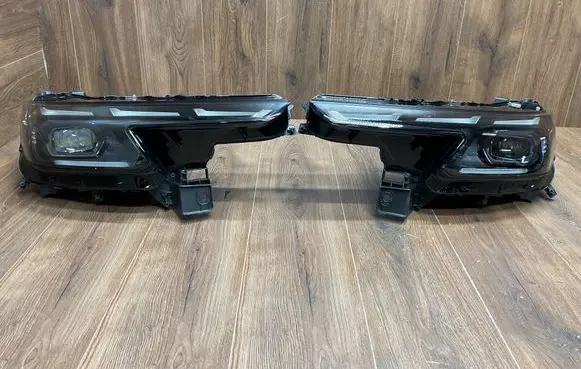 Alfa Romeo Junior Headlight/headlamp 50572576 50572572