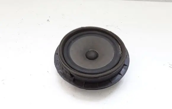 Suzuki SX4 Rear door speaker 3910262J10