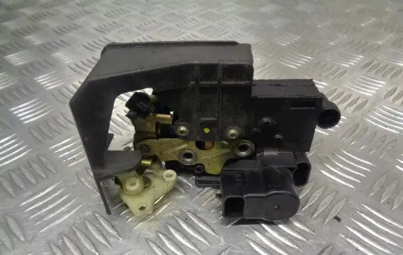 Alfa Romeo 156 Front door lock