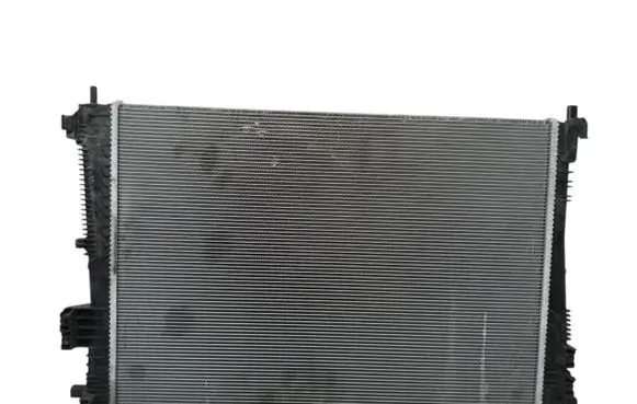 Chrysler Pacifica Coolant radiator T596G9167 834033534C T961596G