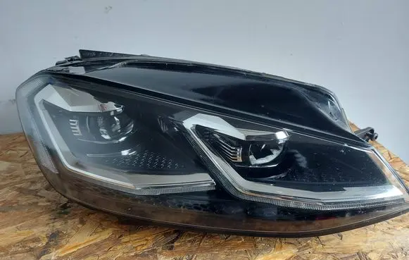Volkswagen Golf VII Headlight/headlamp 5G1941036