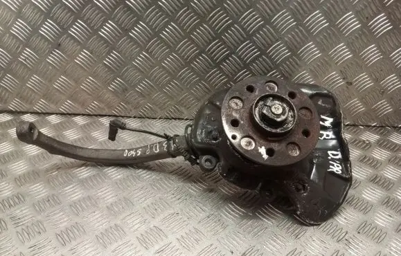 Mercedes-Benz S W220 Front wheel hub
