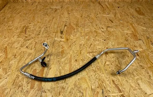 Mazda CX-30 Air conditioning (A/C) pipe/hose