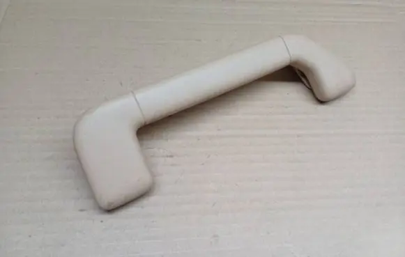 Front interior roof grab handle