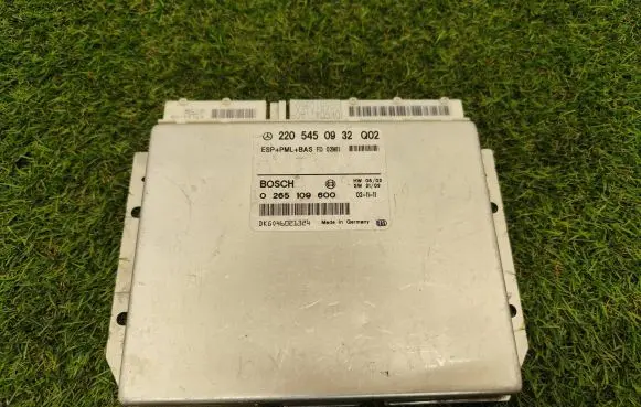 Mercedes-Benz S W220 ESP (stability system) control unit 2205450932 DKB046021324 0265109600