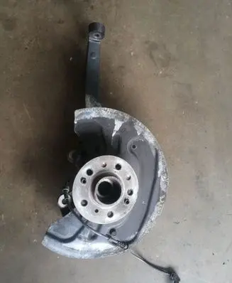 Mercedes-Benz ML W164 Front wheel hub spindle knuckle 06064302