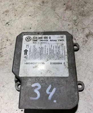 Volkswagen Golf IV Airbag control unit/module 1C0909605B 51030804 0034KD0F9WCM