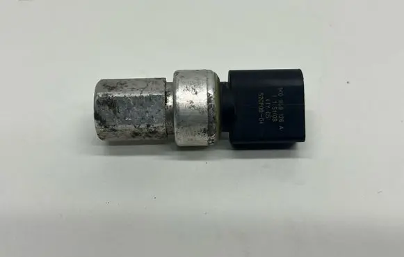 Volkswagen Golf VI Air conditioning (A/C) pressure sensor 1K0959126A