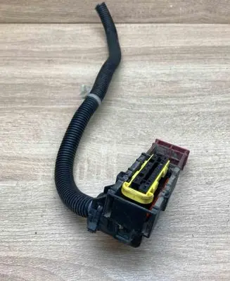Opel Astra G Plug wire 9685371