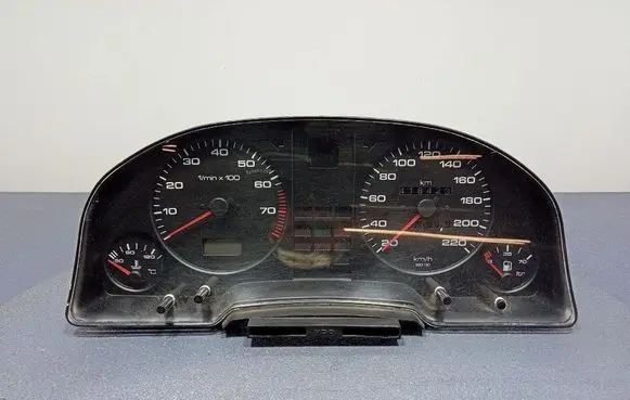 Audi 80 90 B3 Speedometer (instrument cluster) 893919067