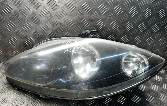 Seat Altea Headlight/headlamp 89315791 8P1941005C