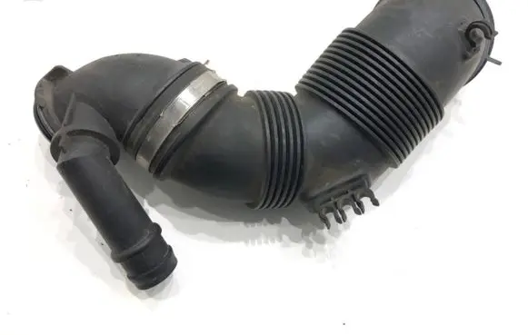 Skoda Octavia Mk3 (5E) Air intake hose/pipe 5Q0129635