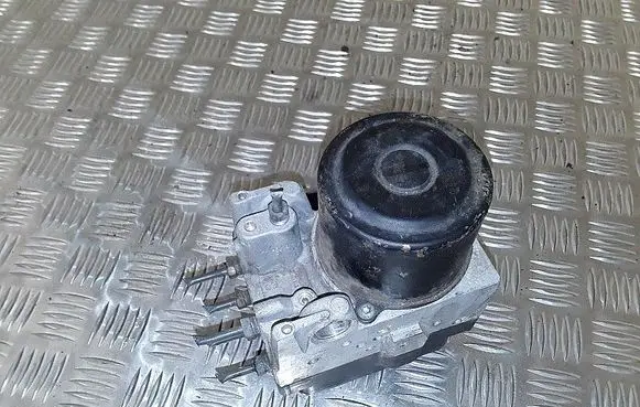 Toyota RAV 4 (XA30) ABS Pump 4454042100 8954142220