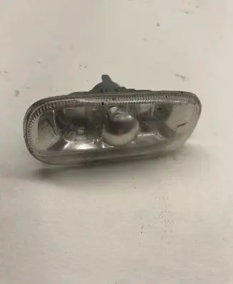 Audi A6 S6 C6 4F Front fender indicator light 8E0949127