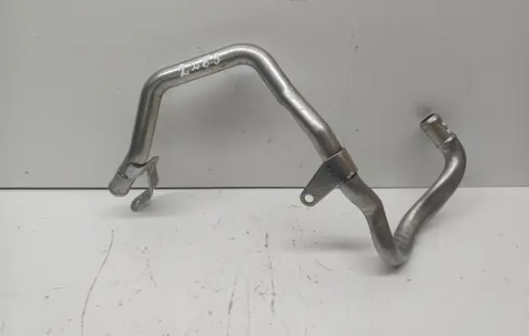 Mercedes-Benz S C217 Engine coolant pipe/hose A2223270044