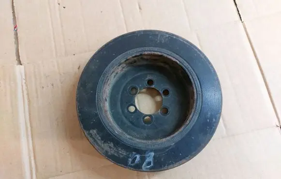 BMW 3 E90 E91 Crankshaft pulley 751862807 1123 325H345H