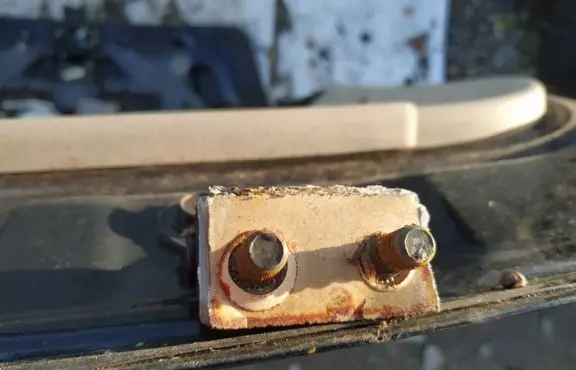 Toyota Avensis T250 Tailgate/trunk/boot hinge