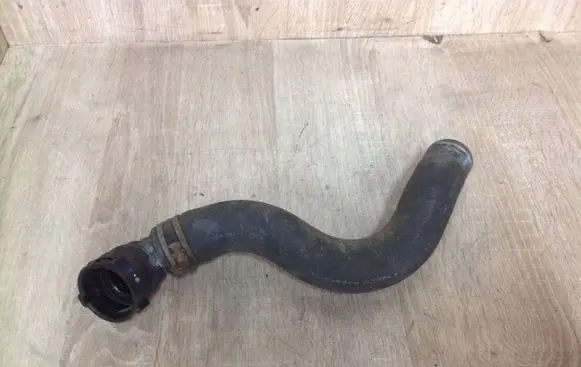 Honda CR-V Engine coolant pipe/hose