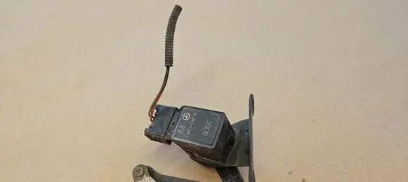 Mercedes-Benz SL R230 Headlight/headlamp level sensor 2303200889 A0025428818 0025428818