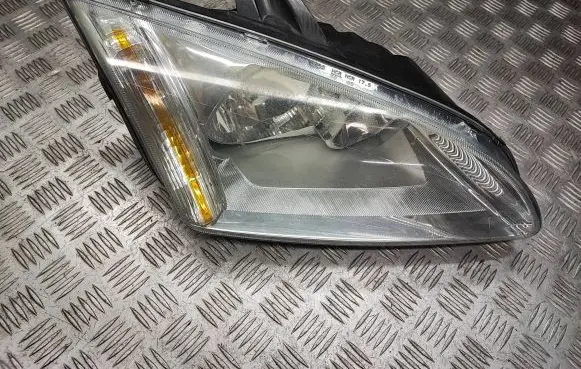 Ford Focus Headlight/headlamp 4M5113K060AA