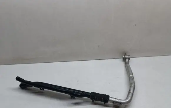 Porsche Cayenne (92A) Engine coolant pipe/hose 7P6121070AP