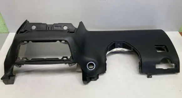Mercedes-Benz ML W166 Dashboard lower bottom trim panel 1666801687 1668600102