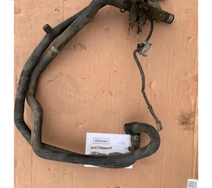 Renault Master II Engine coolant pipe/hose 040676B