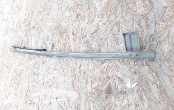 Honda FR-V Rear door windshield rail 