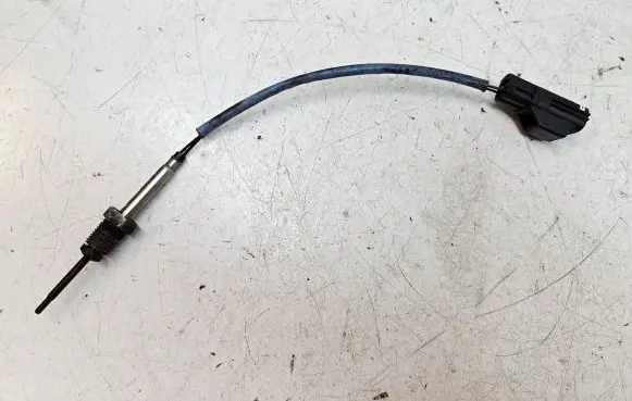 Land Rover Range Rover Sport L494 Exhaust gas temperature sensor 8H2212B591AB