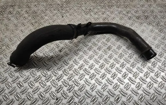 Intercooler hose/pipe