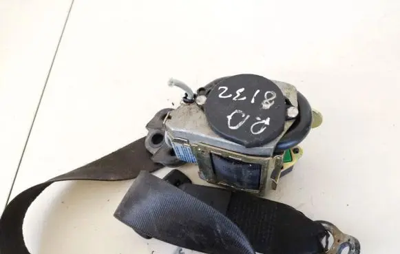 Audi A6 S6 C5 4B Front seatbelt 4b0857705a