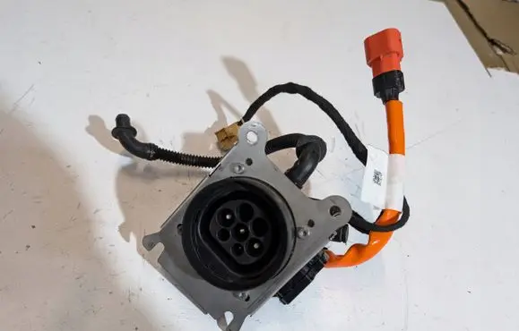 Porsche Cayenne (92A) Electric car charge socket 7P5971676M