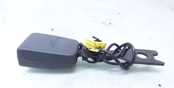 KIA Sorento Front seatbelt buckle Y3074R FCJ28 Y3074RFCJ28