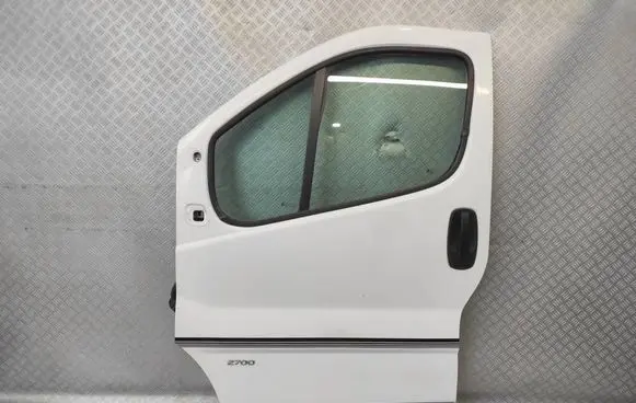 Opel Vivaro Front door
