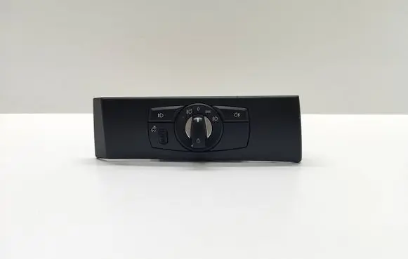 BMW 5 E60 E61 Light switch 6988564 698856401 33295201