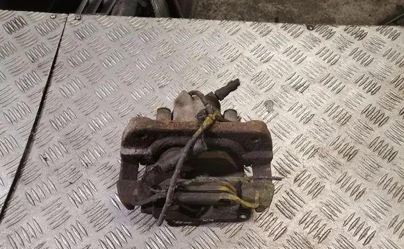 BMW X3 E83 Front brake caliper