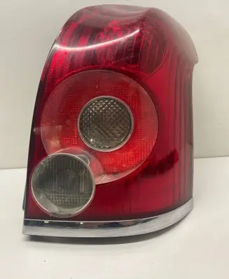 Toyota Avensis T250 Rear/tail lights