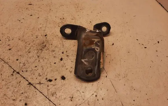 Toyota RAV 4 (XA30) Front door upper hinge