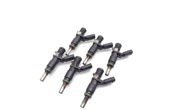 Mercedes-Benz SLK R171 Fuel injectors set 2720780249