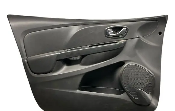 Renault Clio IV Front door card panel trim 8090184552R