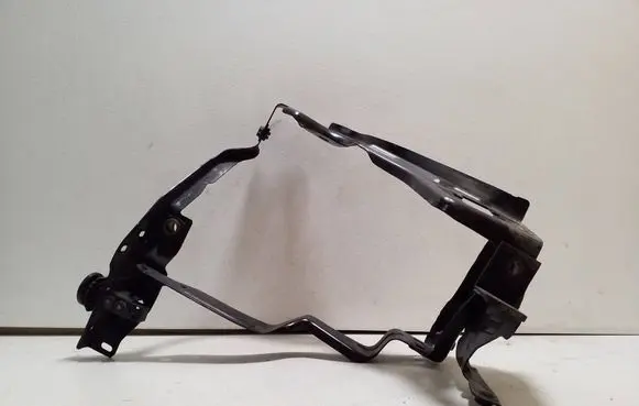 Mercedes-Benz C W204 Headlight/headlamp mounting bracket A2046201291 A204620603