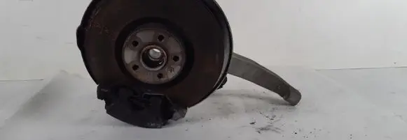 Volvo XC60 Front wheel hub 32298140