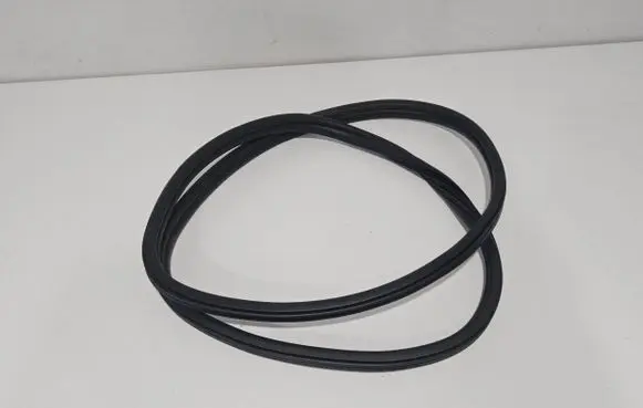 Mini Clubman F54 Front door rubber seal 7344159 51727344159
