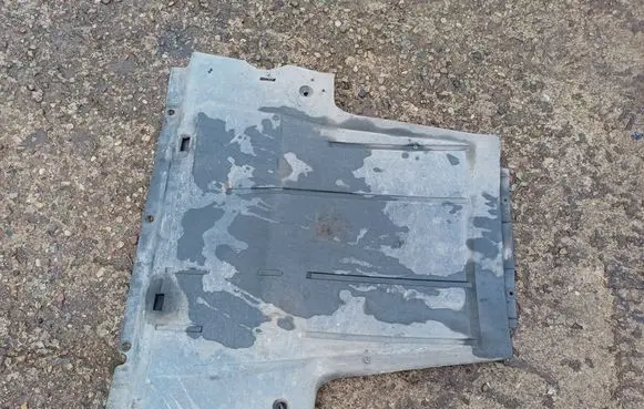 Renault Scenic II - Grand scenic II Engine splash shield/under tray